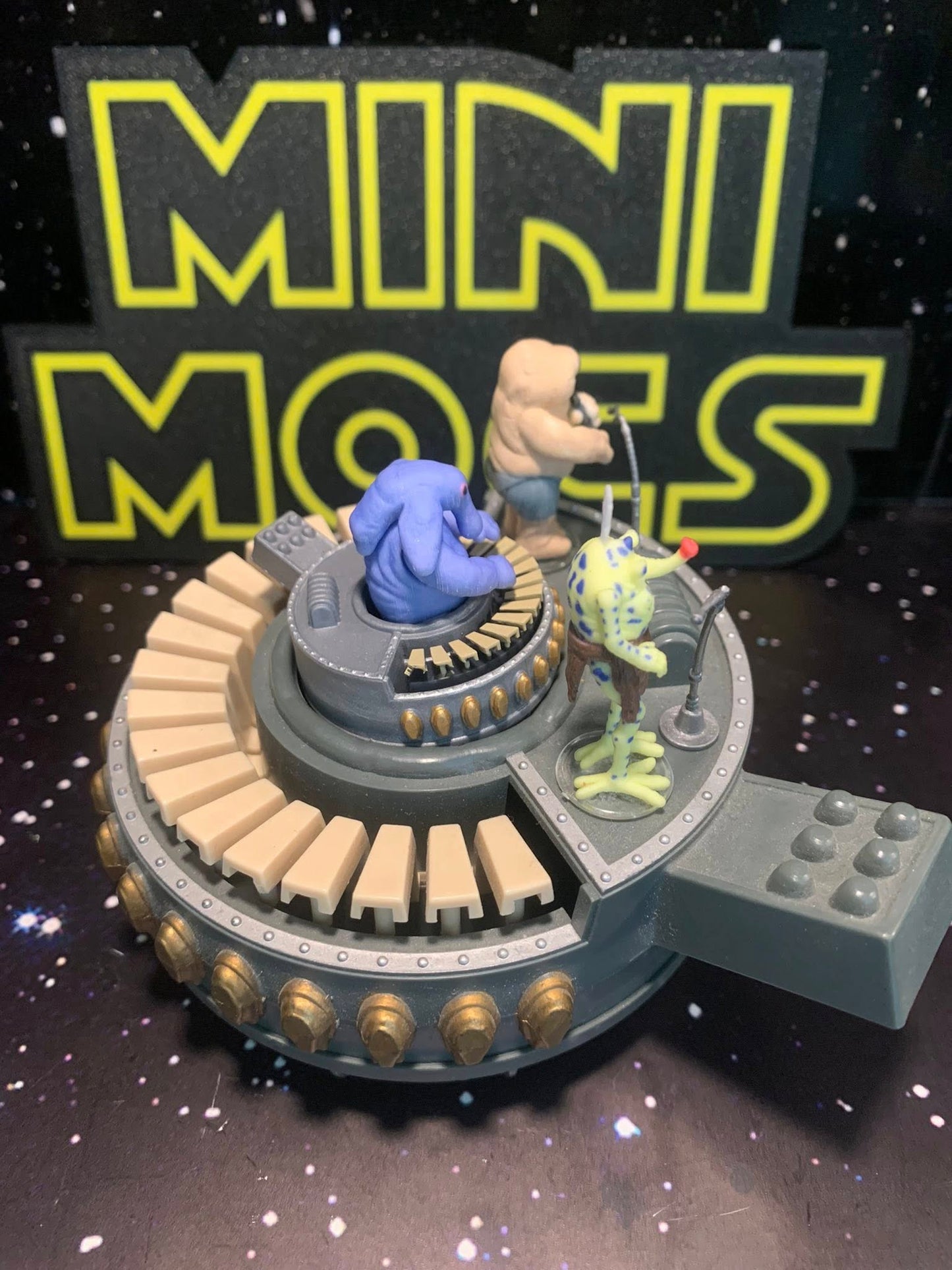 SY SNOODLES and the REBO BAND